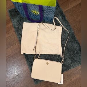 Tory Burch Mercer  Beige Crossbody Bag new